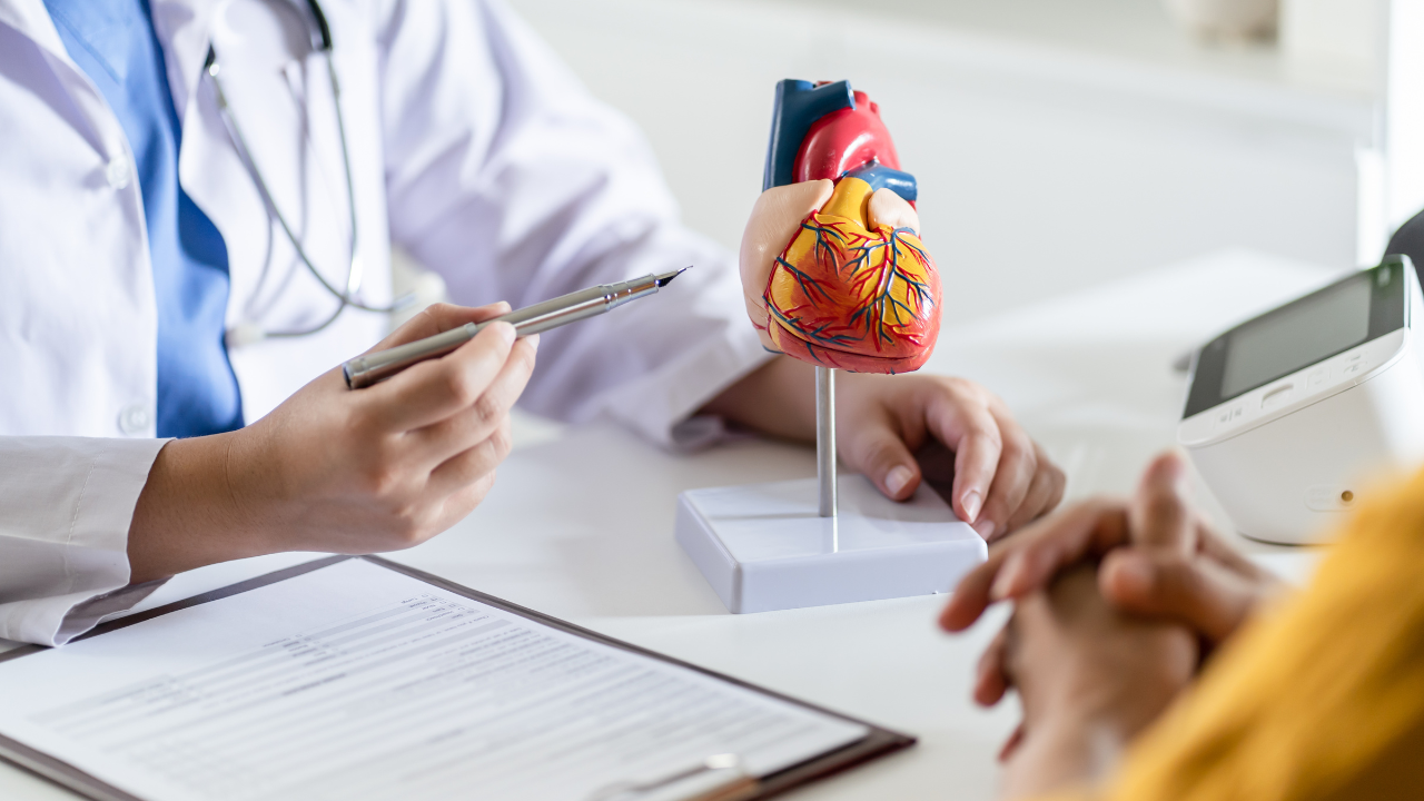 You are currently viewing 5 surprising daily habits that a popular cardiologist trusts for a healthy heart
